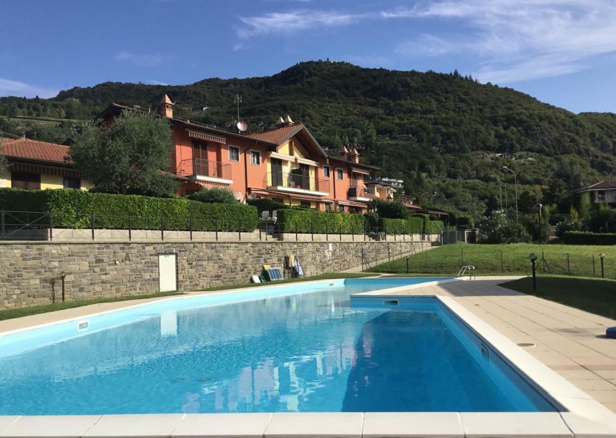 Irina'S House With View On Like And Swimming Pool Leilighet Riva di Solto Eksteriør bilde